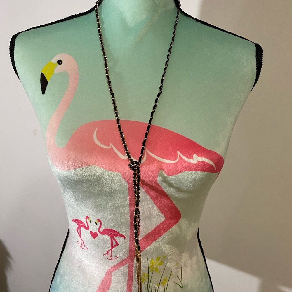 🛍$15 SALE🛍 
BCBGeneration NECKLACE